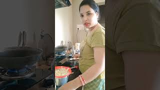 ଦୂରରେ ଠିଆ ହେଇ ଫୋପାଡି ଦିଅନ୍ତୁ 🤪#viral #shortvideo #ytshorts