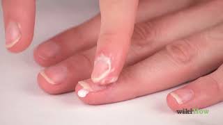 How to Clean Your Fingernails