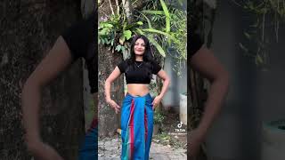 කෝමද දසුනිගේ aurudu Dance eka | ඔයාලත් මේ තාලෙට අල්ලන්න | #viral