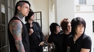 Falling In Reverse - Alone [OFFICIAL VIDEO] [HD] [NEW SONG]