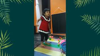 My daughter cute dance (ನನ್ನ ಮಗಳ ಡ್ಯಾನ್ಸ್ )