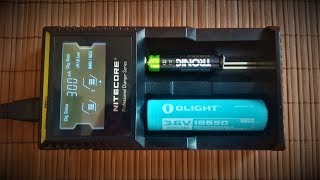 Зарядно устройство Nitecore Digicharger D2