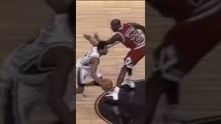 Allen “A.I🐦‍⬛” Iverson v Michael “The Goat🐐” Jordan #viral #shortsviral #nba #ai #michaeljordan