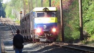 LIRR #8706 And #8762 Going Eastbound At Bayport