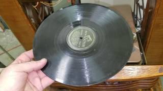 PHILCO 46-1209 RADIO \u0026 RECORD PLAYER CONSOLE DEMO - Part 1 of 2