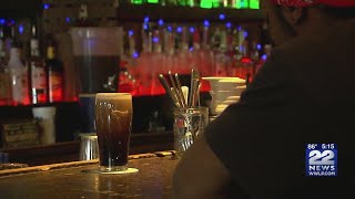 MA lawmakers are still pushing to bring happy hour back