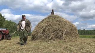 Сенокос по сибирский. 2 часть. т-25 сломался.