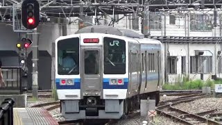 【２１３系の快速】Ｍ快速茶屋町行き３６９３Ｍ列車２１３系Ｃー１０編成、岡山駅７番線を発車！！