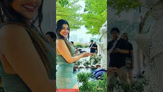 yashika merlion park Singapore #yashikaanand #merlionsingapore #yashika #kollywoodtv #shortsvideo