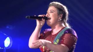 Second Wind - Kelly Clarkson - Dallas, Tx 8-30-15