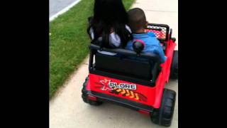 Kid Trax 12V Electric Ride-on