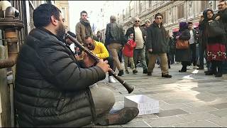 Klarneti ağlatan adam istiklal caddesi sokak müzisyenleri