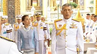 สมเด็จพระเจ้าอยู่หัว ทรงบำเพ็ญพระราชกุศลในการพระราชพิธีสงกรานต์ ประจำปี ๒๕๖๑