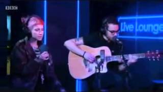 Paramore performs on BBC Radio 1 Live Lounge (2013/07/03)