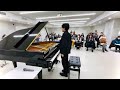 親子のためのコンサートで闘魂込めてピアノを奏でる（リスト：ラ・カンパネラ／liszt “la campanella” s.141 3）【玉野市立図書館】