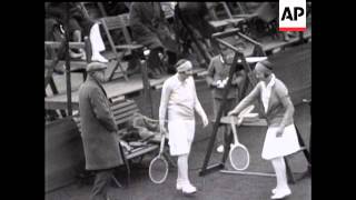 Betty Nuthall in London Tennis Tournament