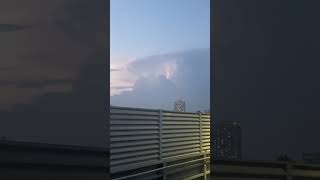 【今空】千葉県上空の積乱雲７月１０日　恐怖と見るか？美と見るか？　#雷　#積乱雲 #今空 #youtubeshorts #short #雷雲