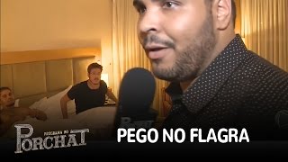 Paulo Vieira flagra Fábio Porchat com "moreno misterioso"