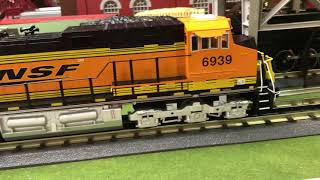 MTH Railking BNSF ES44AC Review