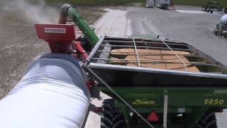 Iron Talk-Temporary Grain Storage (From Ag PhD #592 8/9/09)