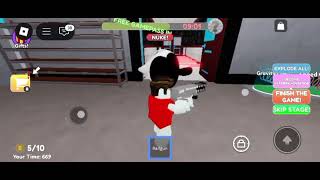Escape Hyperpigmentation Monster Obby all bosses