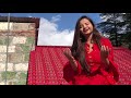 dena hoya husn pahadon ka garhwali song srishti bhandari