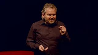 The power of the people | Lauri McCusker | TEDxEnniskillen