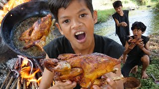 Survival Skills Primitive - Cooking chicken in forest and eating delicious ep0019