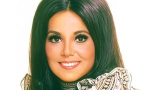 Marlo Thomas Left Nothing To The Imagination… These Photos Shocked Everyone!