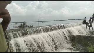 At 4 PM in Parigi cheruvu పలకల maruvu heavy flows 🌊🌊 see this video to all