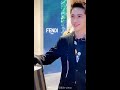 許魏洲xuweizhou 被價格嚇到的洲洲，還是鎮定很拍照哈哈 20200110