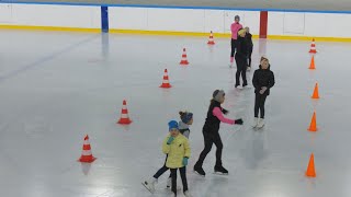 Már január első napjaiban folytatják a versenyfelkészülést a Zempléni Angyalok Korcsolya Klub tagjai