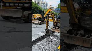 Wallemac mini excavator buckets digging work