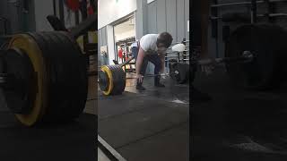 270 kg/600 lbs dead