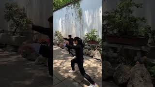 武术传承，少年动作干净利落，英姿飒爽！#HuangyanMartialArts #kungfu #China #culture #spirit #movement  #martialarts