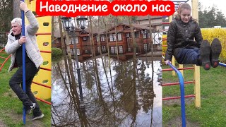 VLOG Костя на пилоне. Даша качает пресс. Алиса качает бит