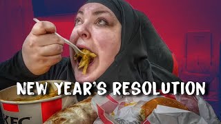 Foodie Beauty Wants To Lose 100lbs In 6 Months: KFC Mukbang Recap