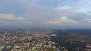 彰化市日落及雲層空拍環繞一景4K