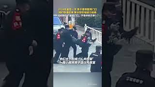 男子晕倒医院门口，他们快速赶来，争分夺秒地接力抢救。（来源：新华每日电讯）