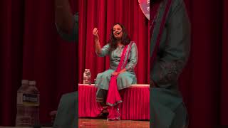 महाराष्ट्र दिन Spruha Joshi Kavita@SmrutigandhaMarathi  | @spruhaajoshi