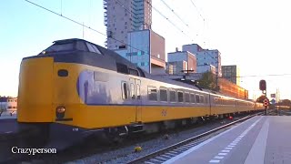 Intercity Trein NS ICMm (Hoge Plaat) op Station Tilburg