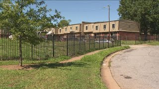 Residents demand timeline for moving out of Atlanta apartment complex