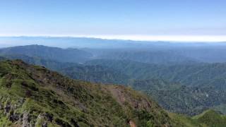 ニペソツ山の山頂から(2013.6.30)