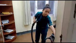 What are job responsibilities of a housekeeping !Practical video of housekeeper in hotel !! #live