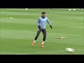 Man City duo Gabriel Jesus & Kyle Walker contract coronavirus | Premier League | 英超 | 曼城 | 热苏斯 & 沃克