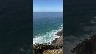 （10秒間リラックス）岩場にザブンと打ち付ける波の音　#shorts # #asmr #beach #oceansounds #癒し #wavesounds #リラクゼーション #リラックス