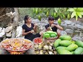 Mouth watering fruit! Green mango with Hot salt chili, Octopus curry spicy with mushroom +5 video