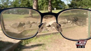 Video: Researcher develops glasses to counteract excessive eye growth