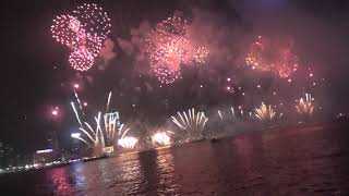 香港除夕倒數2018煙花匯演迎2019 (New Year Celebration in Hong Kong 2018 to 2019)