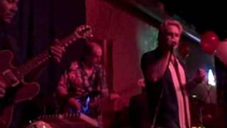 Boom Boom Steve V & The Knockouts - From Stardom to Obscurity